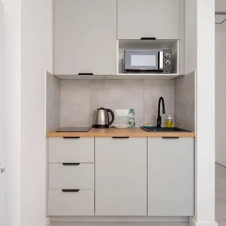 Apartment Raclawicka 7 Deluxe By Bookinghost *