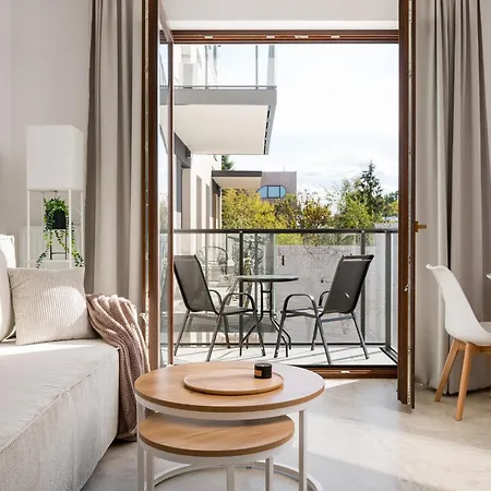 Raclawicka 7 Deluxe By Bookinghost Apartment Warsaw