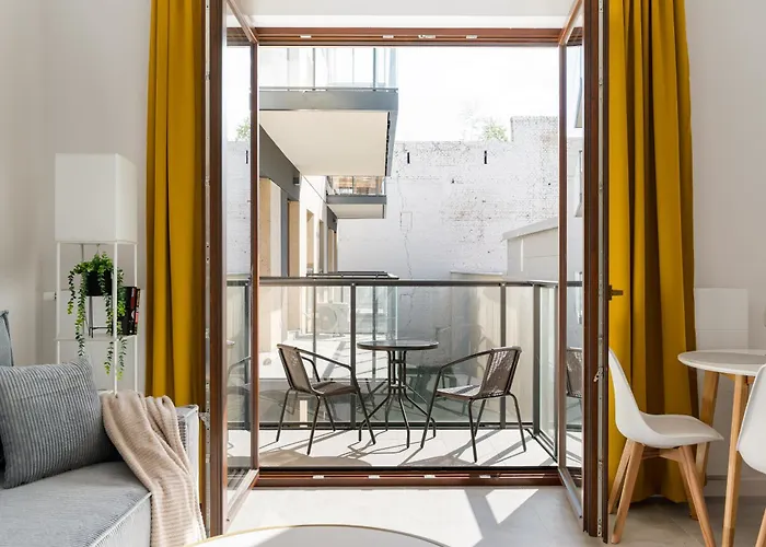 Raclawicka 7 Deluxe By Bookinghost Lejlighed Warszawa