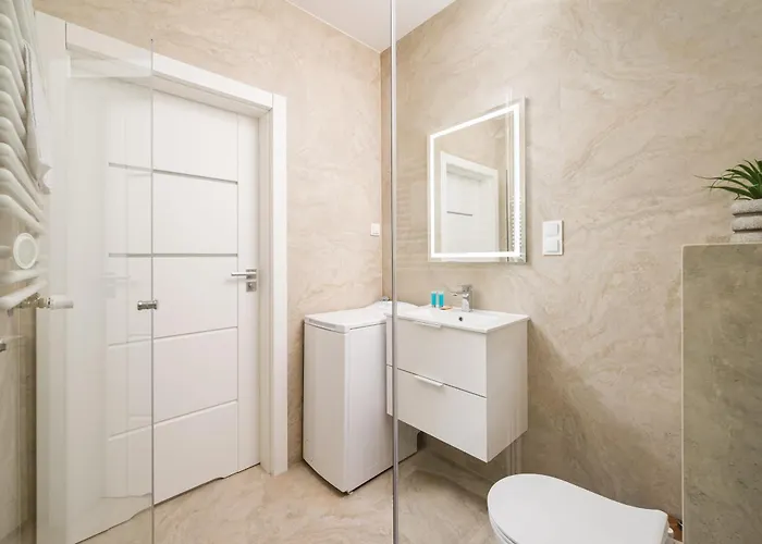 Lejlighed Raclawicka 7 Deluxe By Bookinghost *